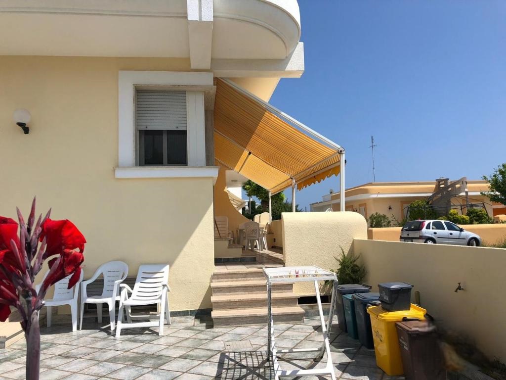 Appartamento Ibiscus Gold nella marina di Torre Vado