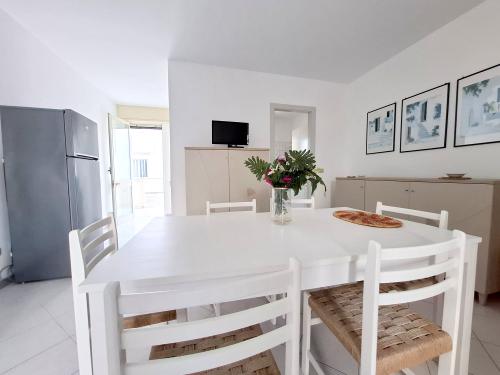 whatsapp_image_2026-02-016