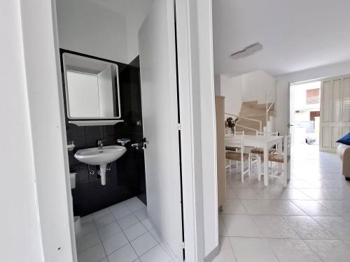 whatsapp_image_2026-02-017